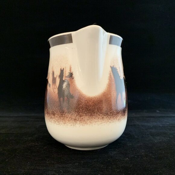 Lodge Stoneware Thomas Norby Wild Horses Creamer Pitcher Big Sky Carvers 1999 - Picture 3 of 9